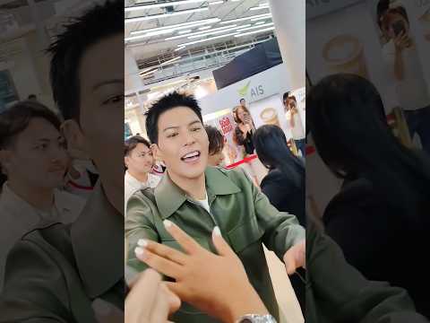 คัลแลนพี่จอง มาแล้วคร๊าบ ais family time🥰 cr.supakorn #คัลแลน #พี่จอง  #cullen #cullenhateberry