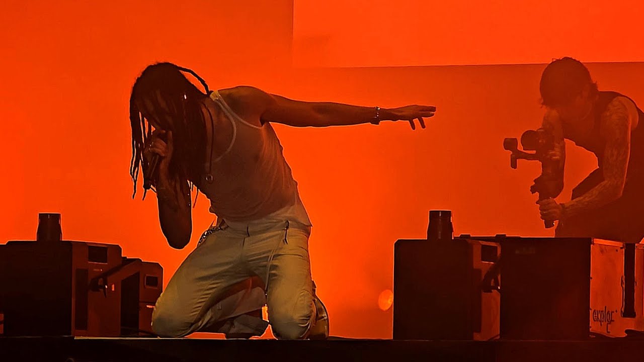 Ghali Live at Rock in Roma 2025: Bayna & Cara Italia Summer Tour ๐