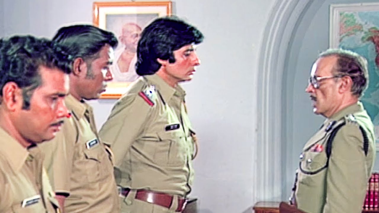 Amitabh Orders Capture of Terrorist | Inquilaab Scene 🎬