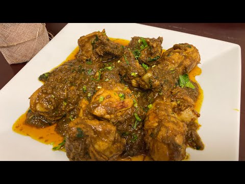 Chicken Balti Recipe | Chicken Balti Restaurant Style | Balti Chicken by Razu food buzz