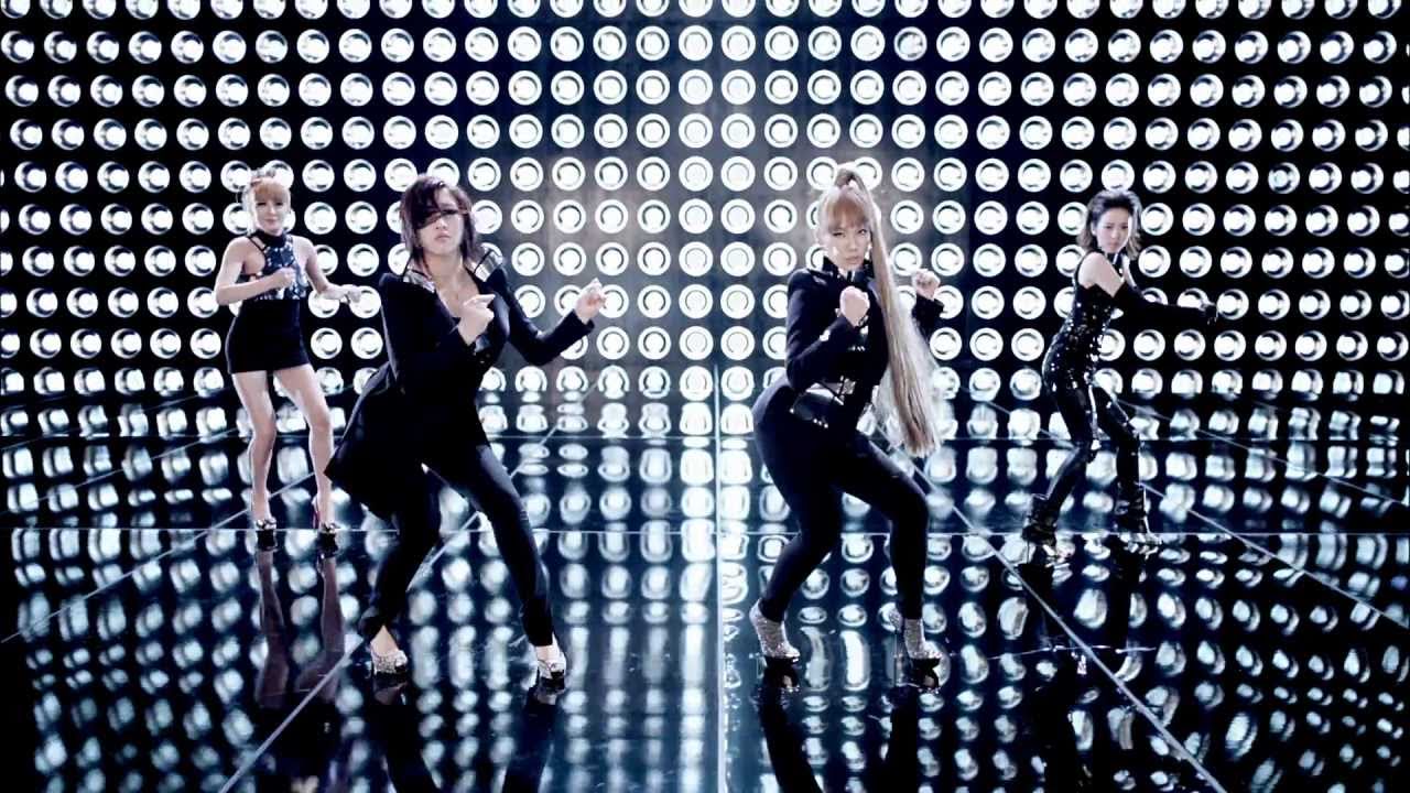 2NE1 - I AM THE BEST M/V 🎶