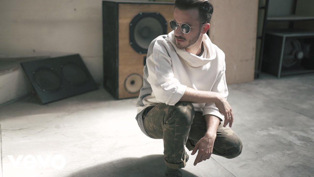 Lipo ft. ODD – Uncover Hidden Perspectives in 'Vidíš, co jiní nevidí' 🎶