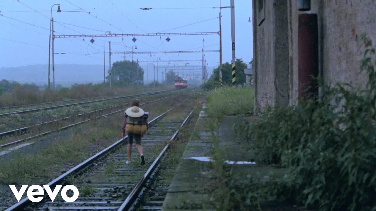 Lipo - Všechno má svůj čas ft. Kühnův dětský sbor 🎶