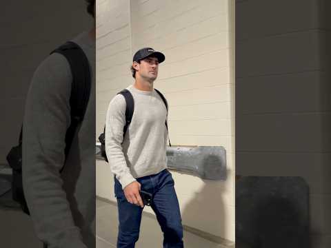 Daniel is in the building. #nfl #danieljones #indianapoliscolts #quarterback