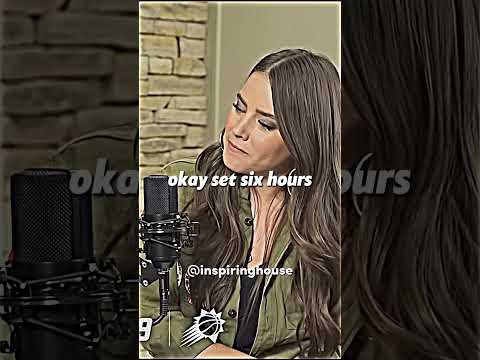 Female interviewee removes engagement ring mid-interview (Kelly Oubre) 😡 #alphamale #automobile