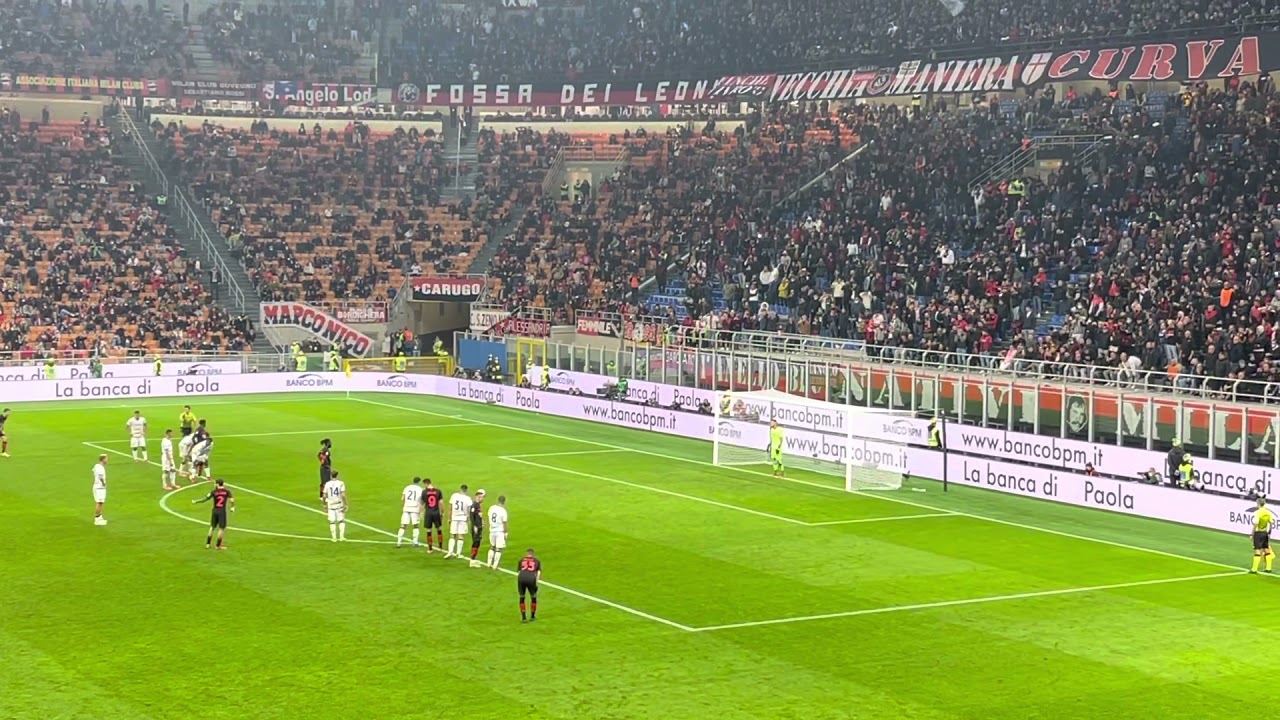 AC Milan vs Verona 3-2 (Kessie's Penalty) 🏟️
