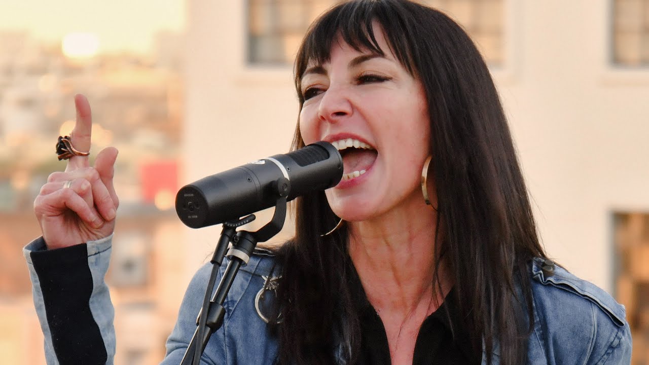 I Want You Back - The Jackson 5 Funk Cover ft. Dannielle DeAndrea 🎶