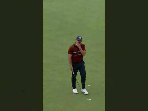 Rory asked the referee to help silence the crowd #shorts #golf #rydercup