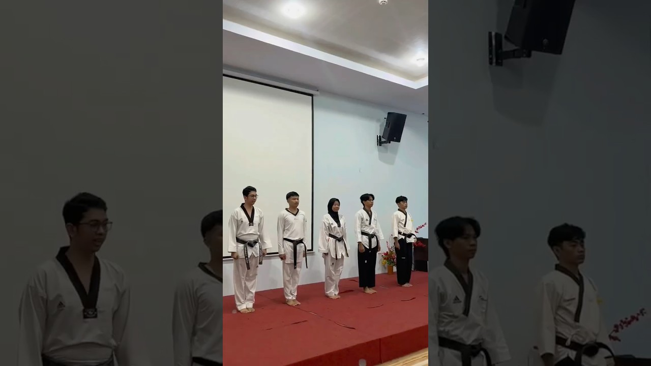 Pertunjukan Taekwondo Mengagumkan di Sekolah Terkenal! ๐ฅ๐ฅ