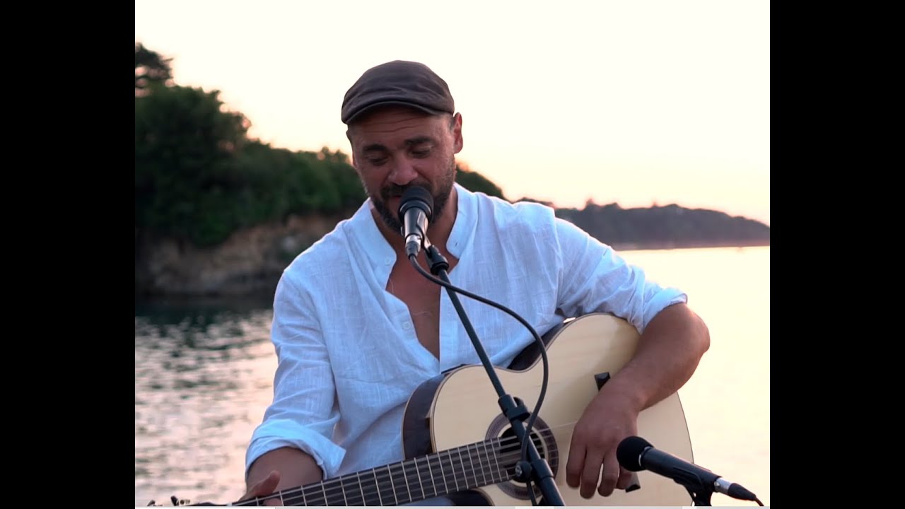 Labess - Dance Me 🎶 | Official Music Video