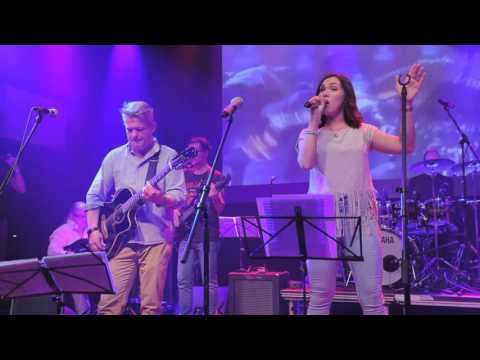 Hamleti a Kamila Nývltová: I Have Nothing