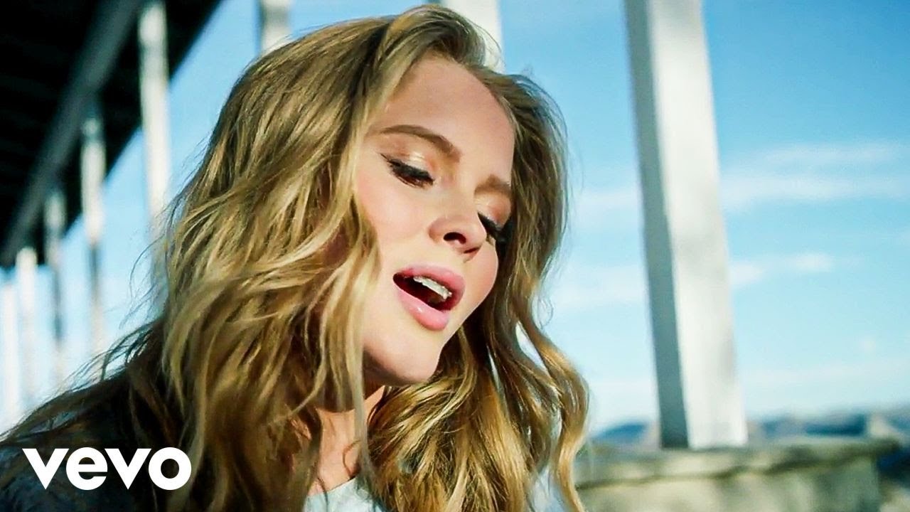 Zara Larsson's Powerful New Music Video 'Weak Heart' 🎶