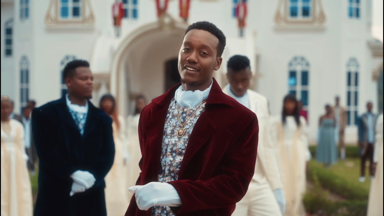 Element EleéeH - FOU DE TOi ft. Ross Kana & Bruce Melodie 🎶