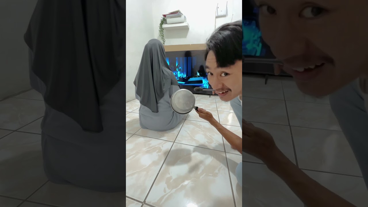 Prank istri saat nonton film horor 😱