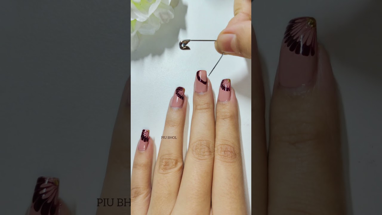 Simple Flower Nail Art Ideas at Home πΈ