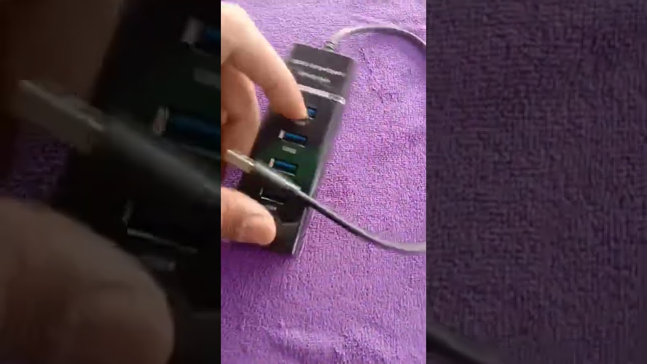 USB 3.0 Hub with 4 Ports & 5Gbps Speed 👍