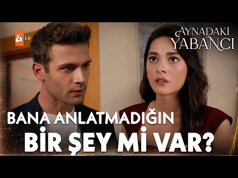 Barış, Azra'nın hareketlerine anlam vermeye çalışıyor - Aynadaki Yabancı 5. Bölüm