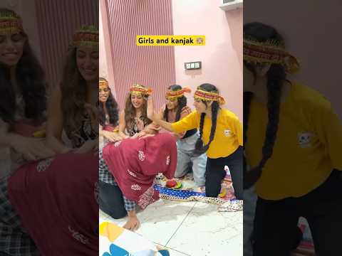 Girls and kanjak ๐ง๐ผ #shorts #sejalgabashorts #kanjakpujan #navratri