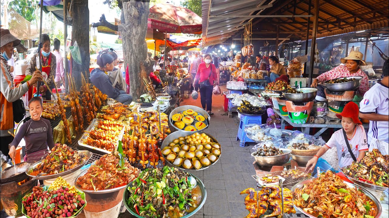 Khmer Food Tour: City & Countryside Delights ๐