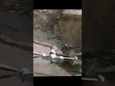 2012 (2009) | Earthquake Strikes 🌍 A Family’s Heart-Stopping Airport Escape ✈️