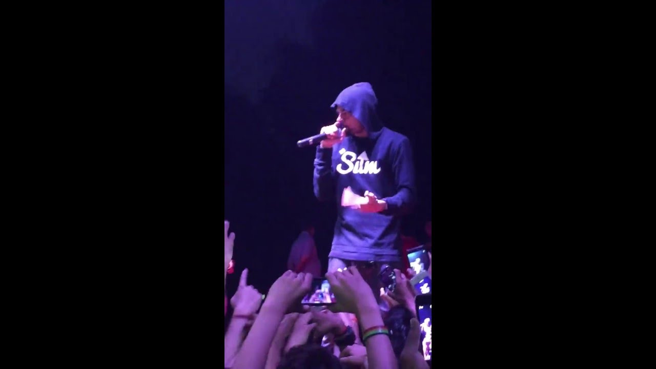 Bohemia Performs Desi Hip Hop Live at KMC College 🎤