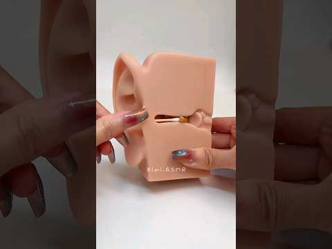 Are you doing it the right way? 😜 #earwaxcleaning #satisfying #asmr #fyp #foryou #relax #viral