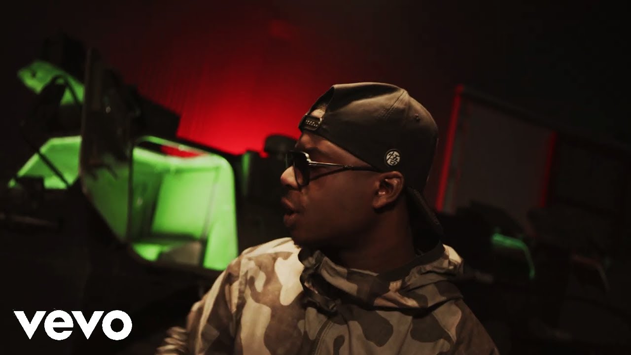 Ninho - La Puerta 🎶 Official Music Video from M.I.L.S 3 Album