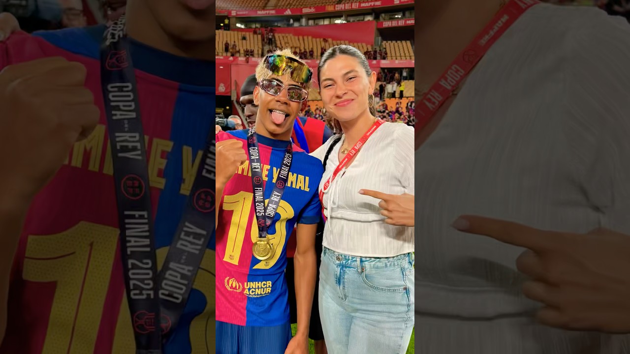 Unforgettable Encounter with FC Barcelona at El Clásico! 🙈😱