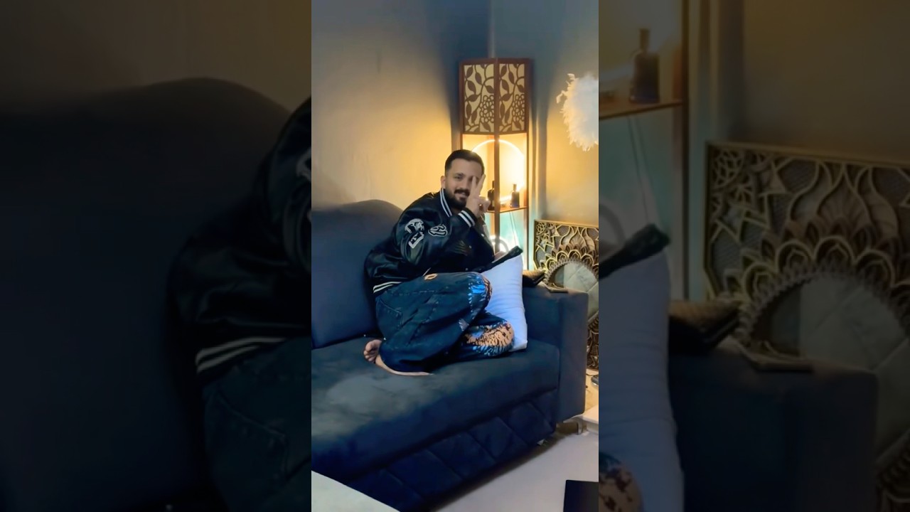 Rajab Butt Meets Fan in London 🥺💕