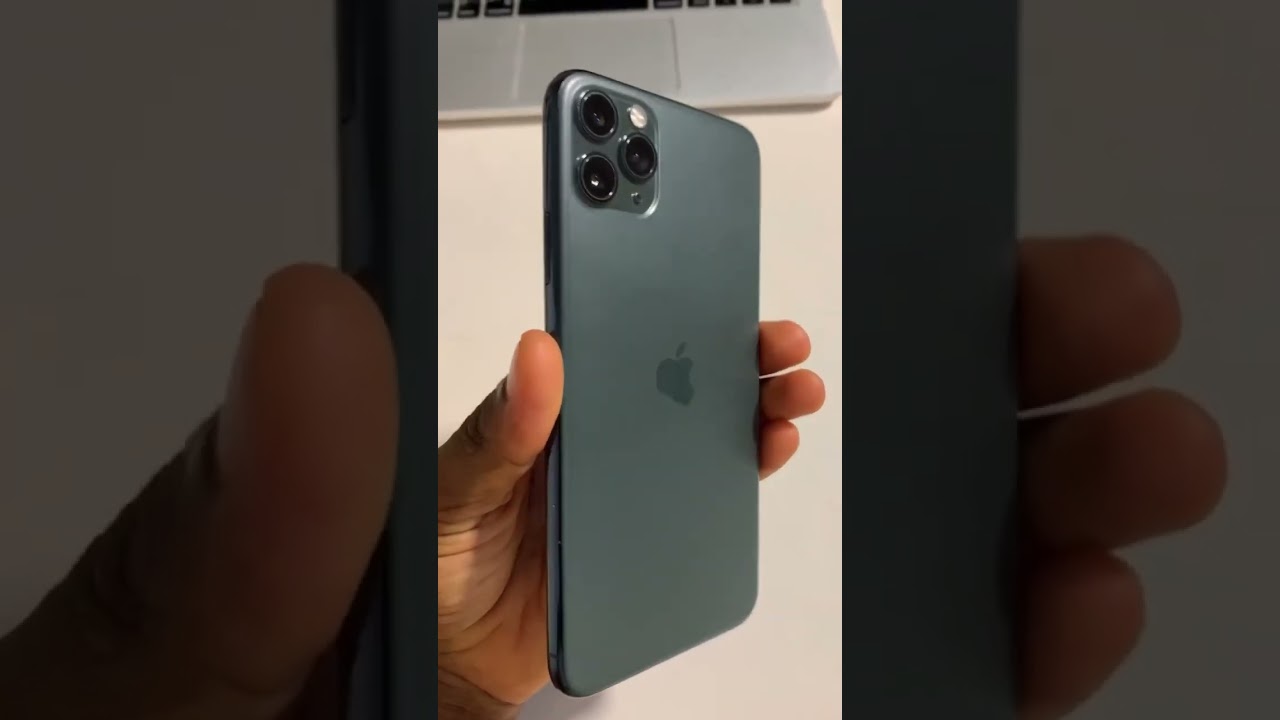 Apple iPhone 11 Pro Max in 2025