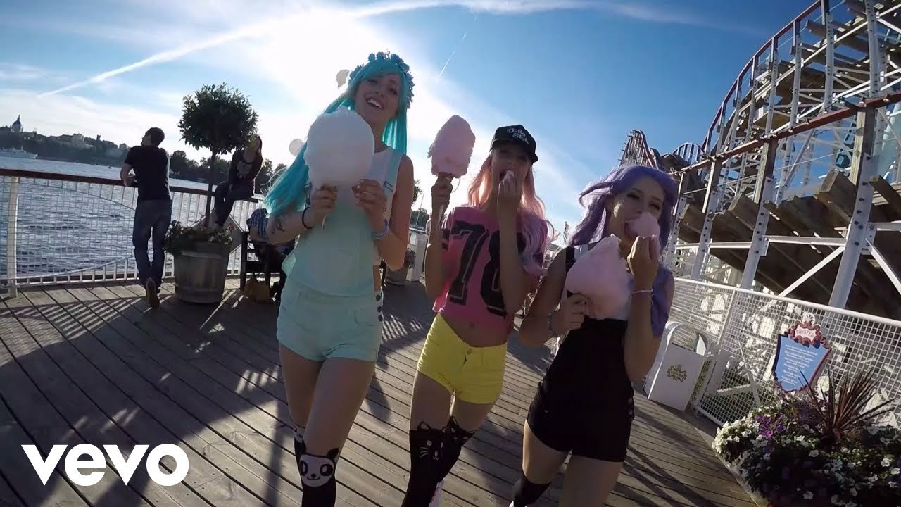 🎶 Dolly Style - Upsy Daisy | Catch the Catchy Tune & More!