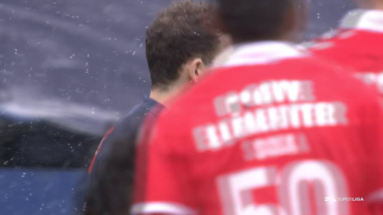 Highlights: SønderjyskE Dominates Vejle Boldklub with 7-2 Victory ⚽