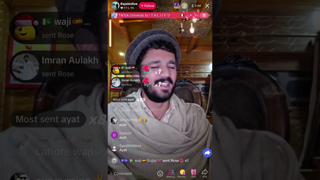 Rajab Butt Live Singing: Resham Di Guddi 🎶