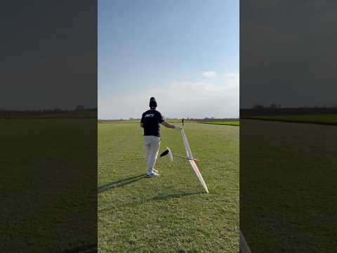 Lancer d'un planeur, impressionnant non ? 🤯