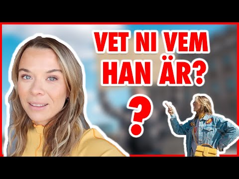 Killen med skylten - Liberalernas partiledare Johan Pehrson