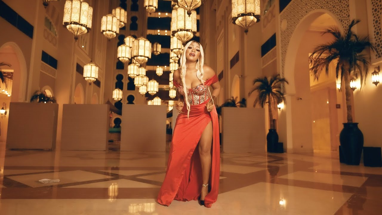 Djelykaba Bintou - Love Éternel 🎶 | Clip Officiel & Nouvelle Vidéo