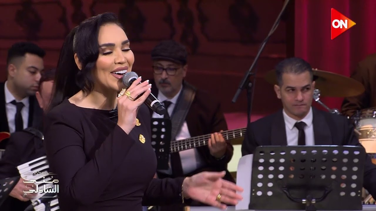 حيرة قلبي مع مي فاروق في حفلة الست 🎉