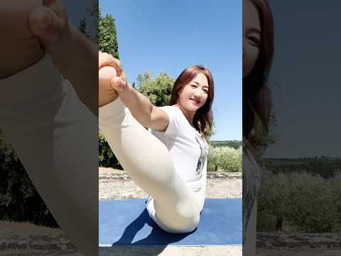 Yoga Asana, Stretching, Split, Fitness, Beauty #Yoga#yogaexercise #Weight loss #Full body stretching