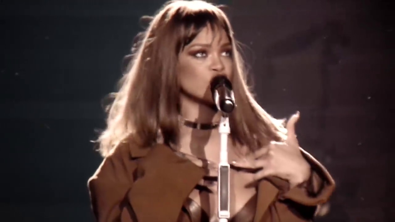 Rihanna's Most Heartfelt Performance of 'Love on the Brain' 🎶