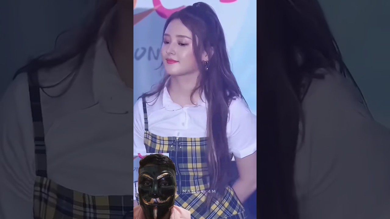 Nancy Momoland's Jakarta Status π