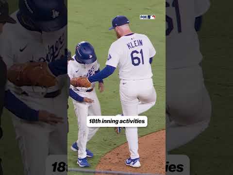 Have you ever seen this before? 😂 #mlb #baseball #worldseries