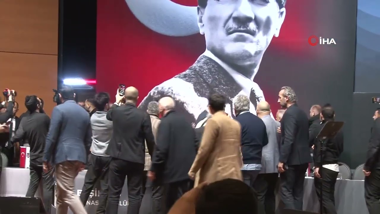 Beşiktaş Divan Kurulu'nda Şoke Eden An! Tevfik Yamantürk, Hasan Arat'a Yumruk Attı 🥊