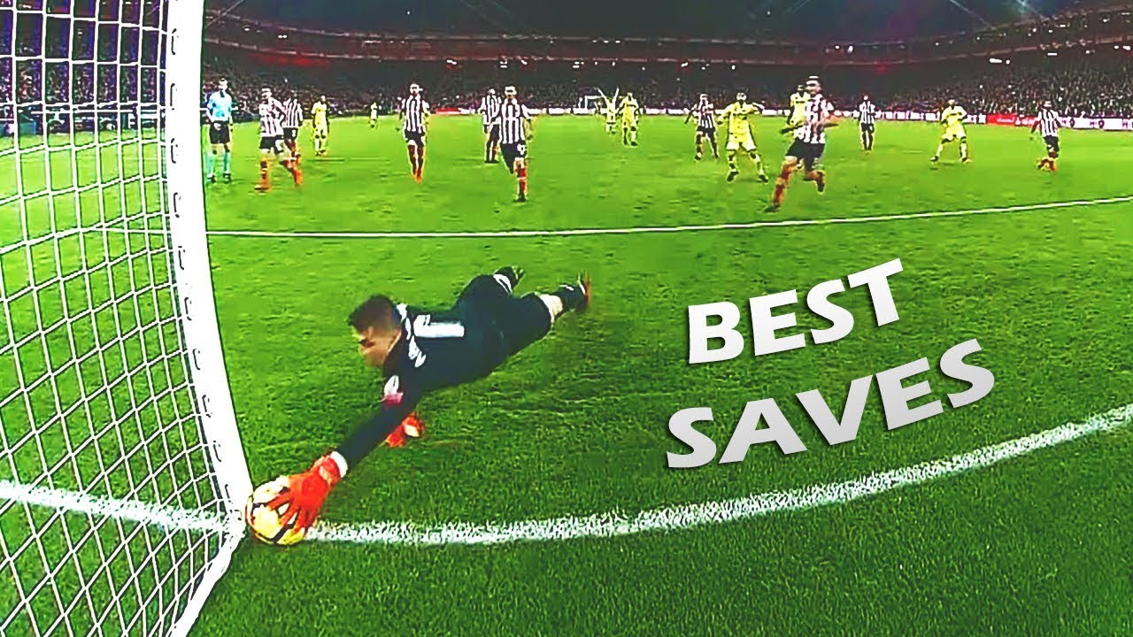 Epic Goalkeeper Saves in Football ⚽