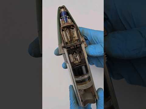 RADIO PROXIMITY FUZE: General Electric Helps Beat Kamikazes & Win WW2 #military #history #technology