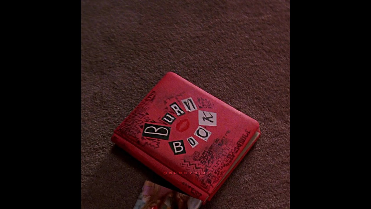 🎬 Rewatching Mean Girls: Still a Classic! | Backstabber Moments & More