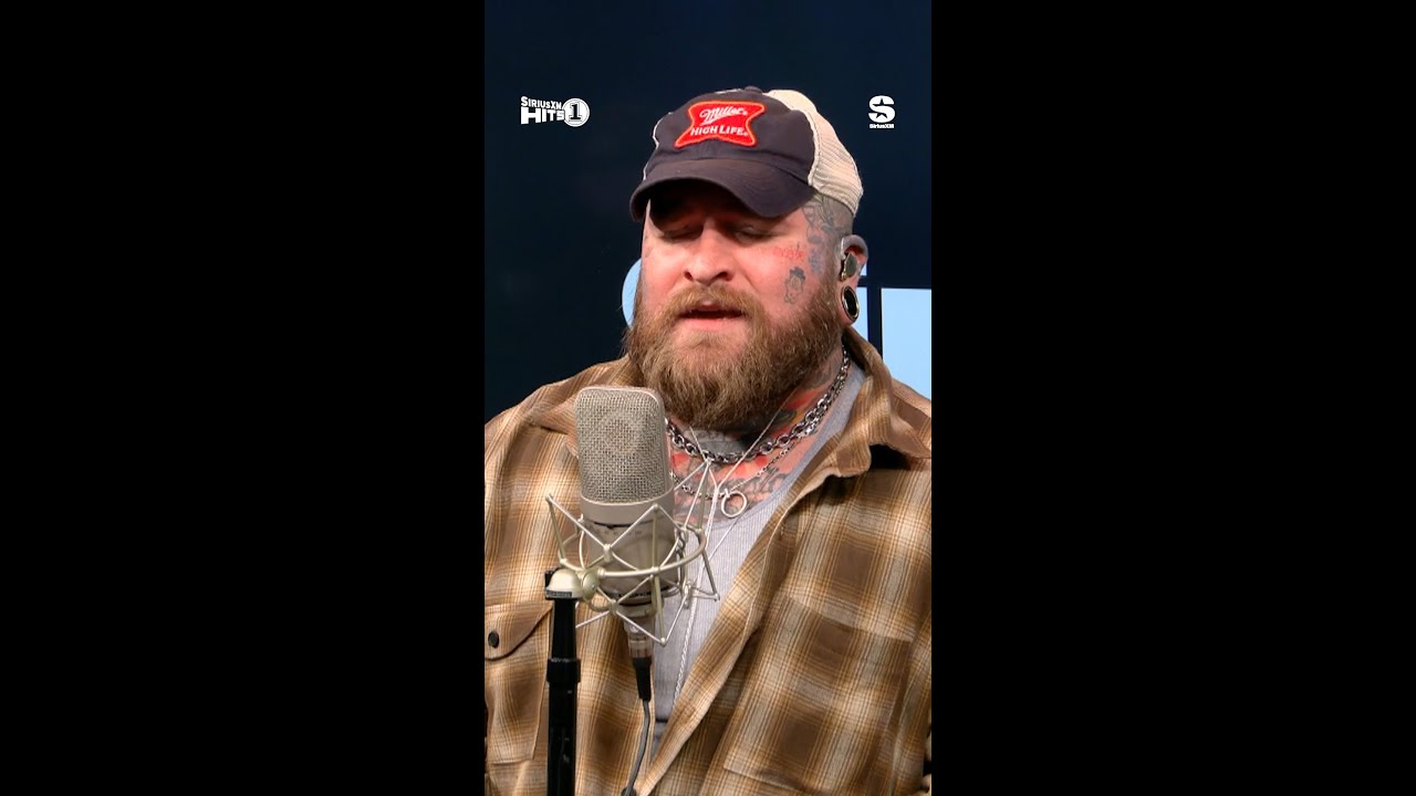 Teddy Swims Performs ‘Bad Dreams’ on SiriusXM 🎶