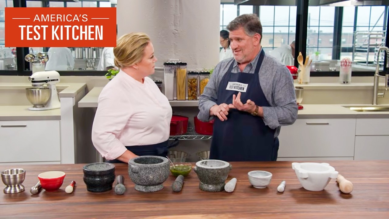 Choosing the Best Mortar & Pestle for Your Kitchen 🥄