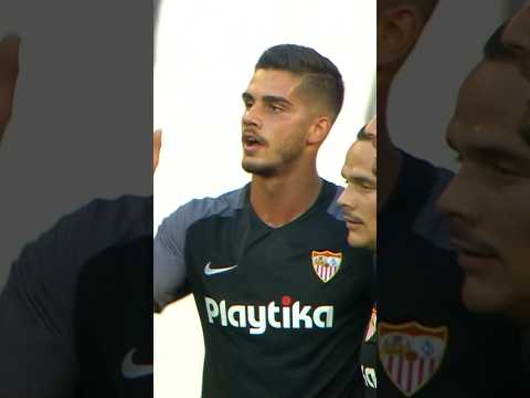 André Silva and the fastest ever hat-trick by a debutant ⚡️