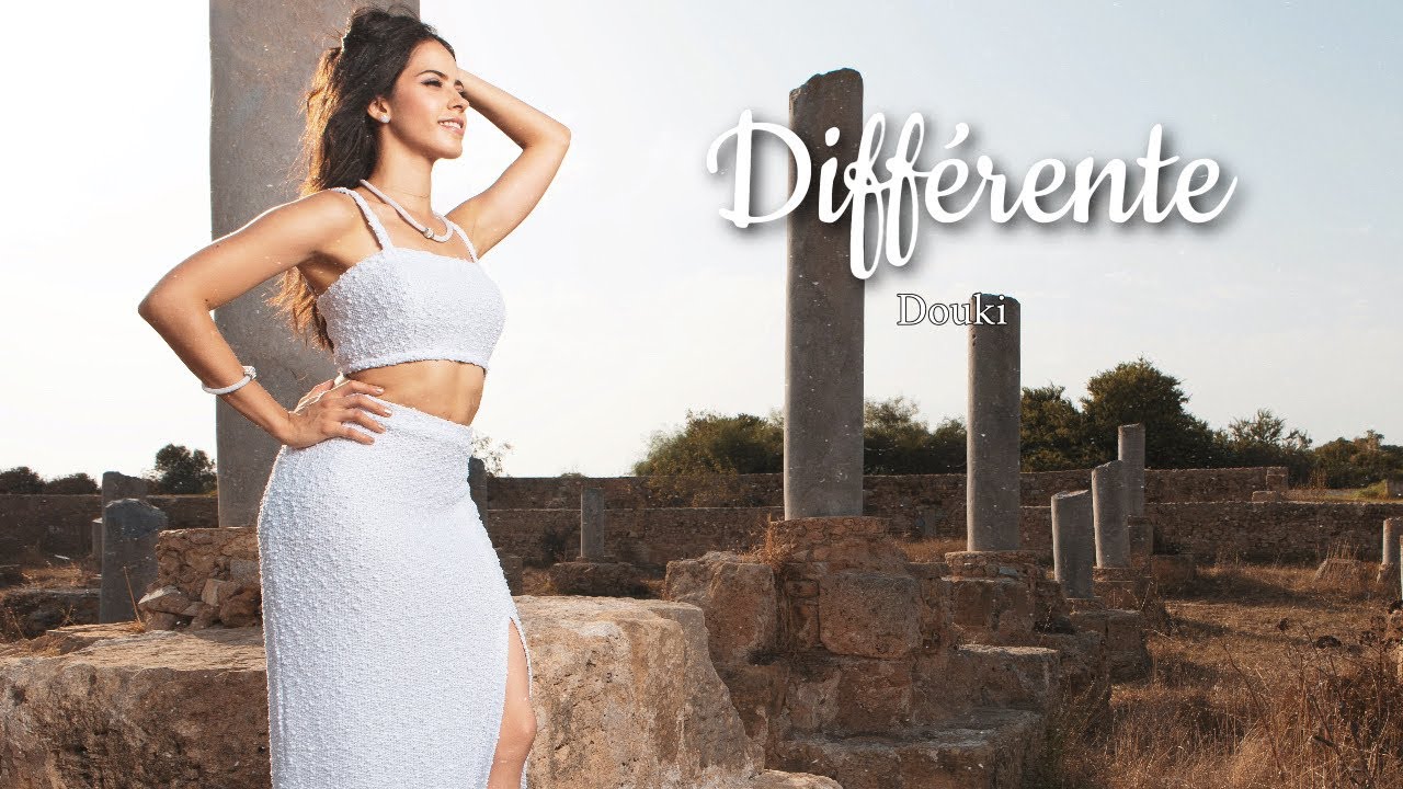 Douki - Différente 🎶 Official Lyrics & Music Video