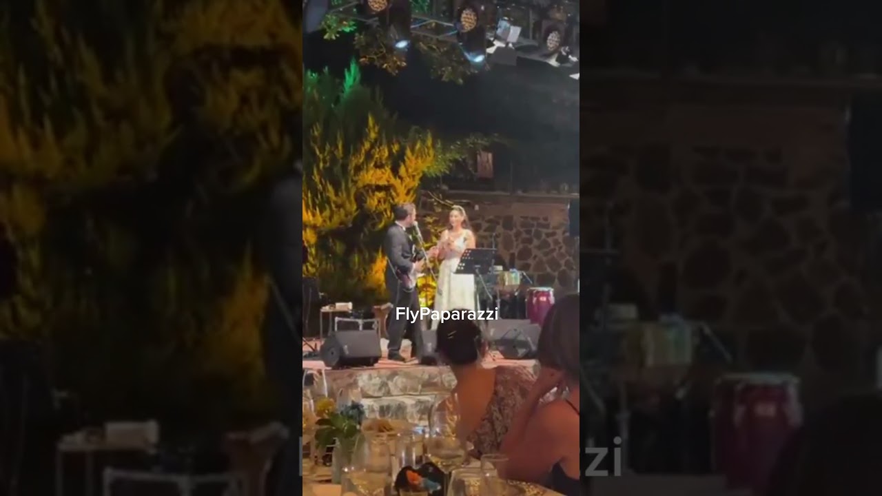 Sitare Akbaş ve Cengiz Orhonlu Düğün Gecesinde Muhteşem Bir Performans Sergiledi 🎶
